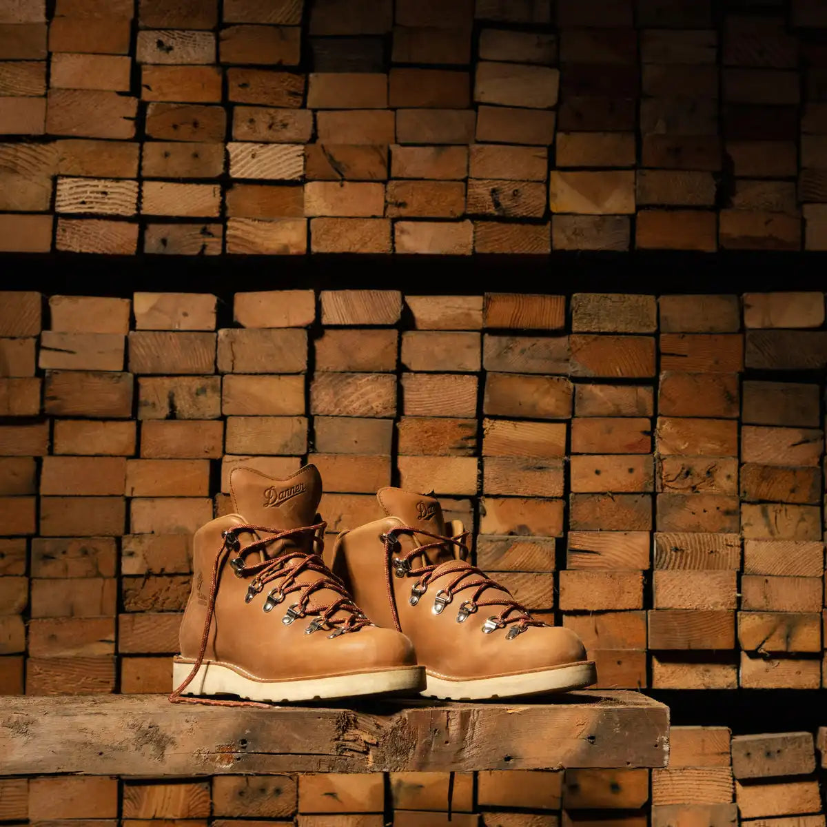 Women's Mountain Light Kenton - Image 8