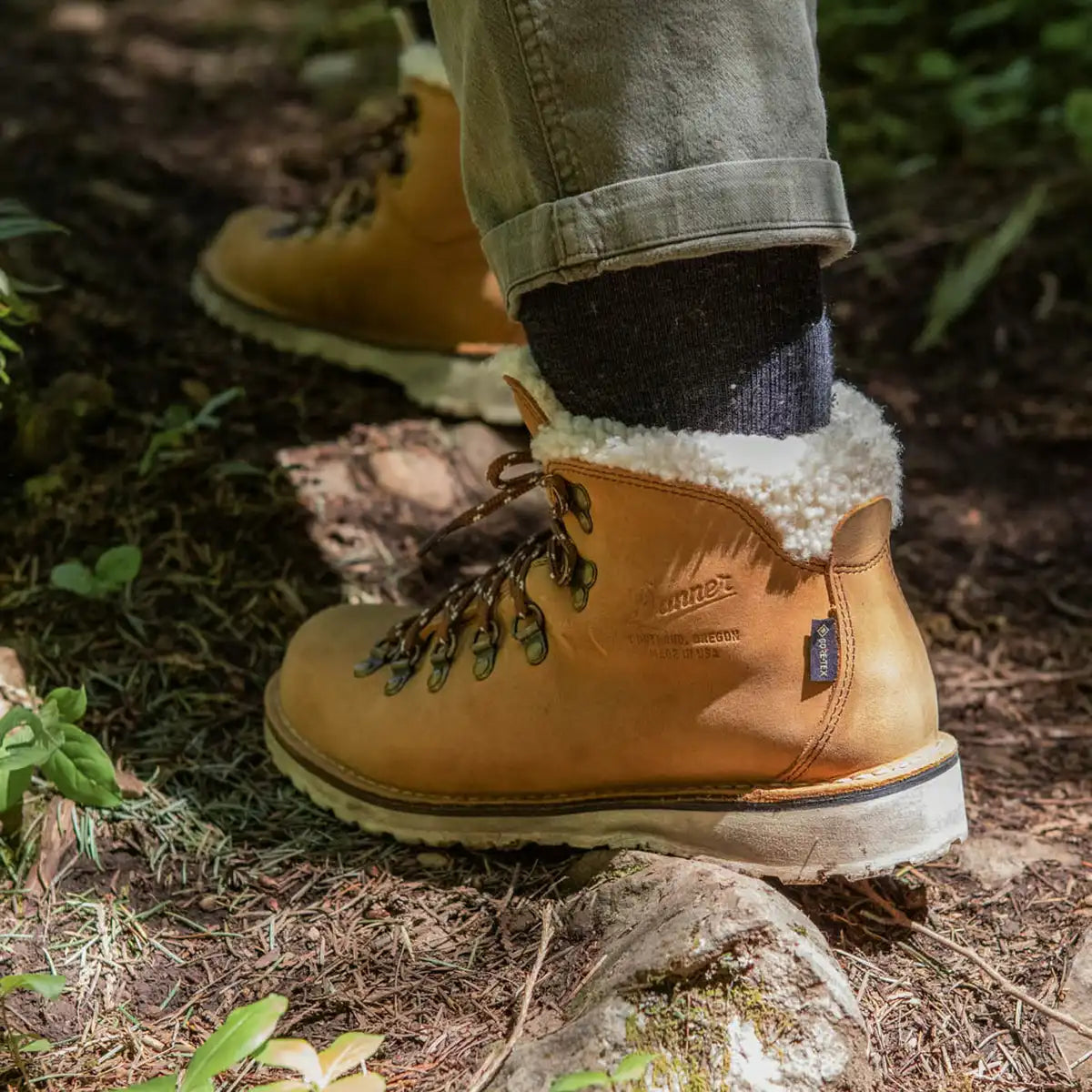 Mountain Pass Shearling Sierra - Image 7