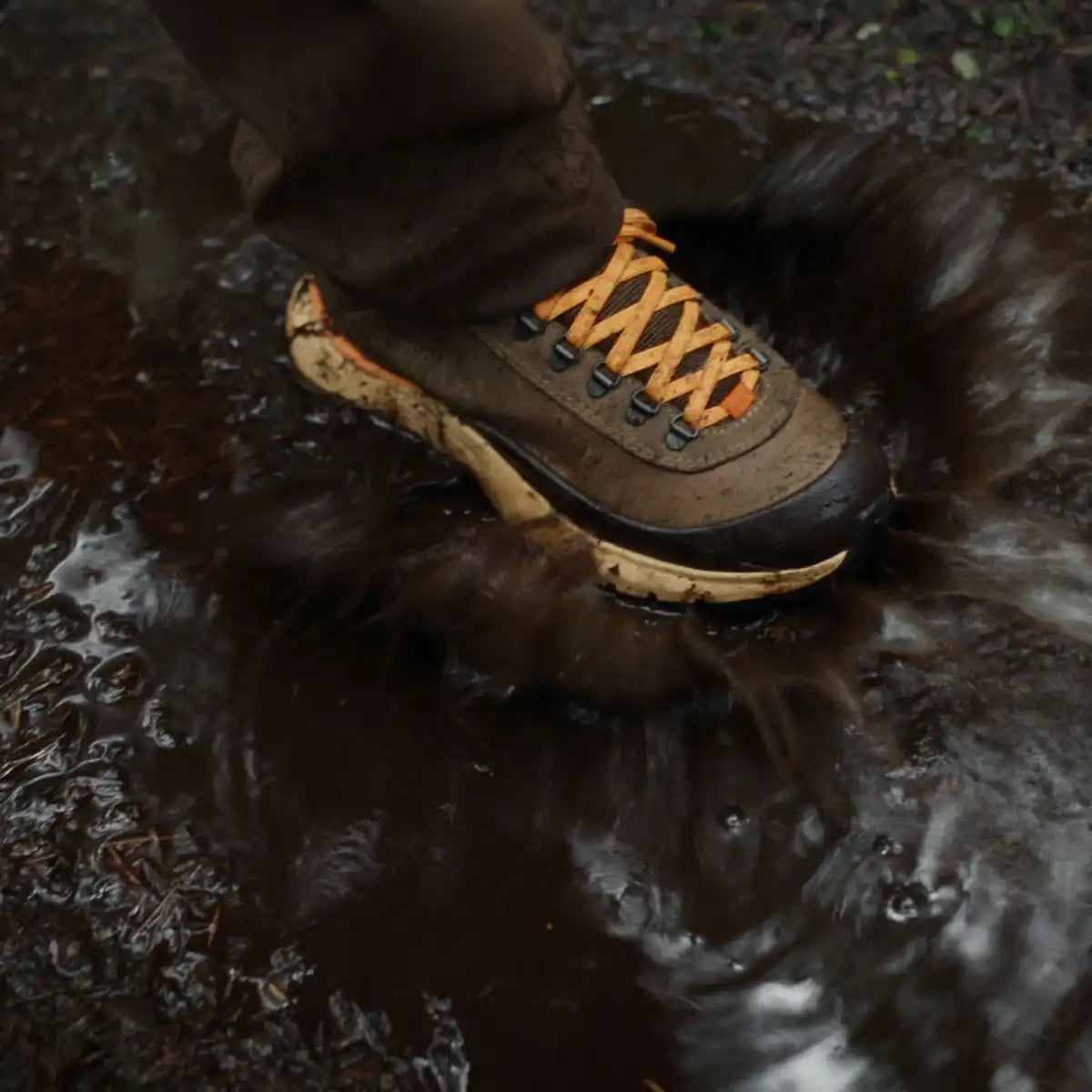 Trail Trainer Mid 4 Black/Black - Image 6