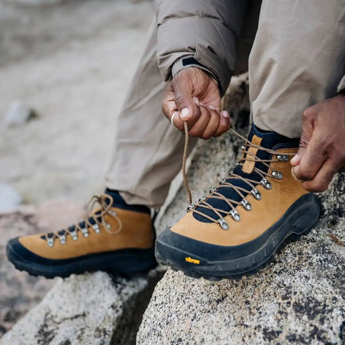 Men's MTN45 Mid GTX Bone Brown - Image 9