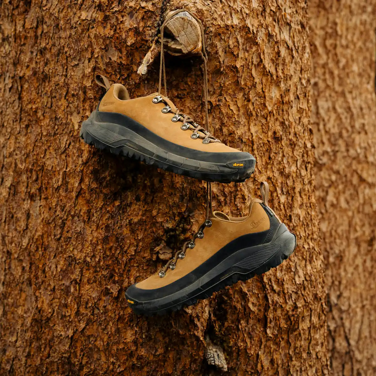 Men's MTN45 Low GTX Bone Brown - Image 9