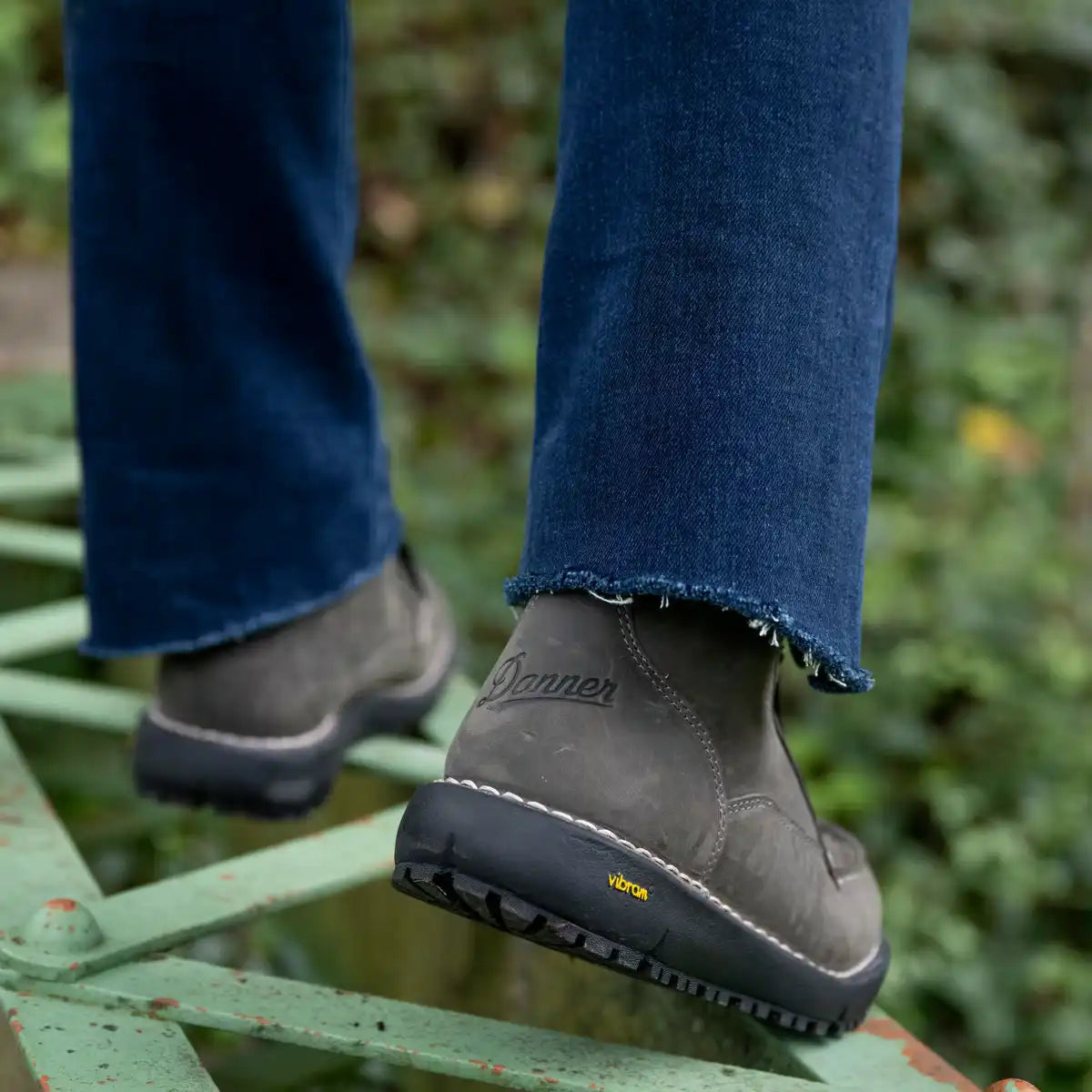 Women's Logger Moc 917 Charcoal GTX - Image 10